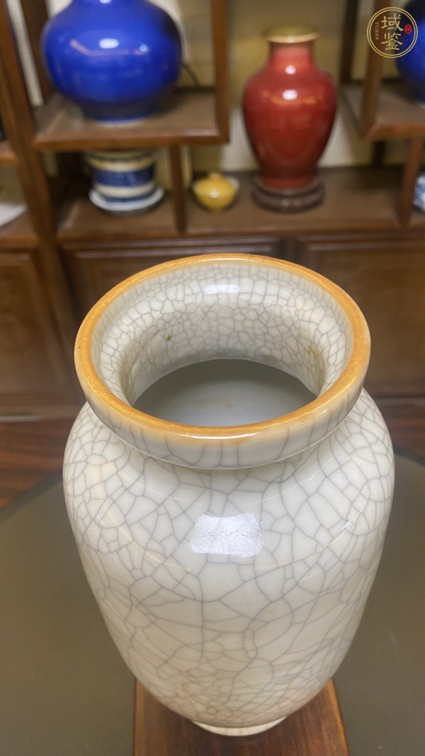 古玩陶瓷哥釉瓶真品鑒賞圖