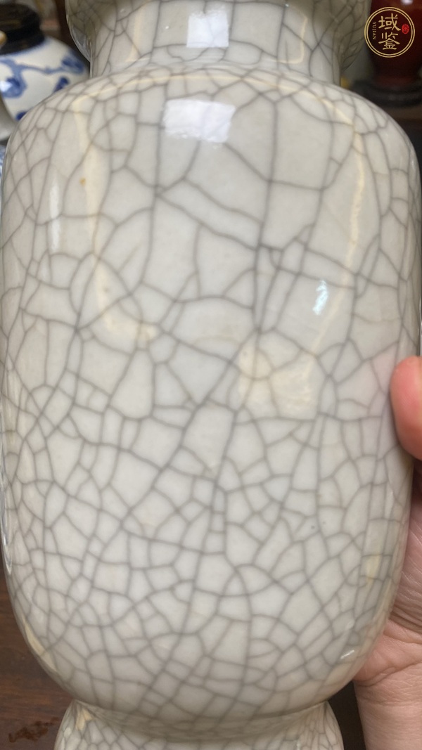 古玩陶瓷哥釉瓶真品鑒賞圖