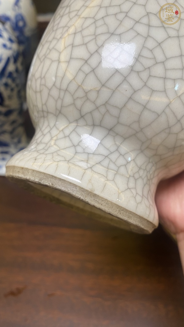 古玩陶瓷哥釉瓶真品鑒賞圖