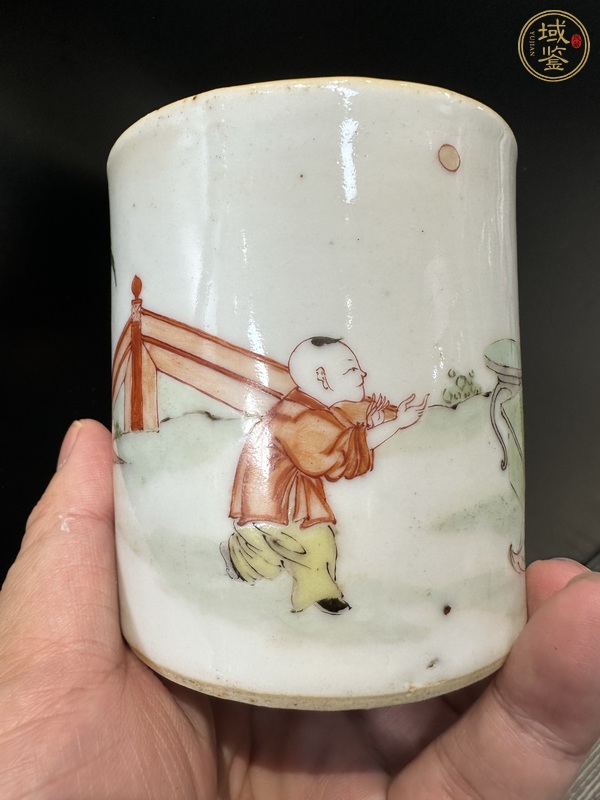 古玩陶瓷粉彩筆筒真品鑒賞圖