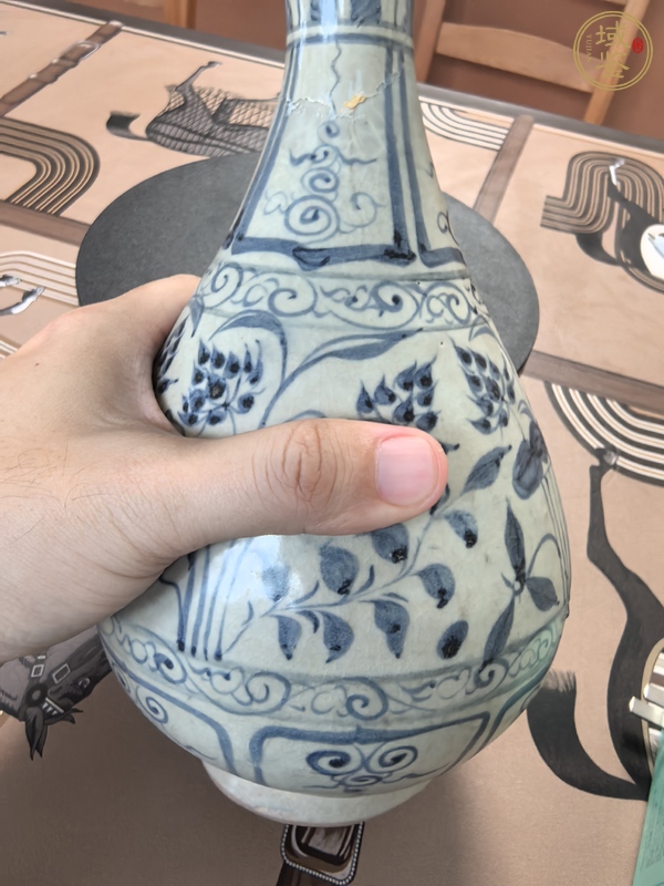古玩陶瓷元代·青花蓮花紋玉壺春瓶 真品鑒賞圖
