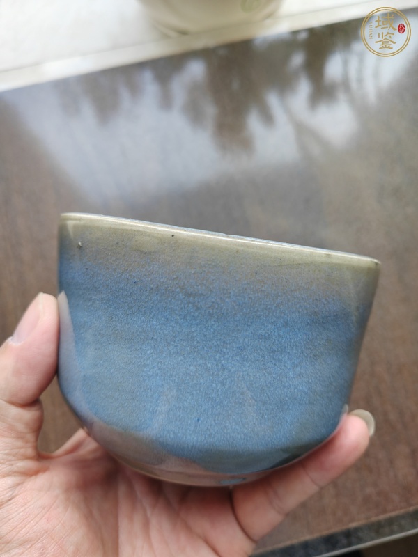 古玩陶瓷鈞釉香爐真品鑒賞圖
