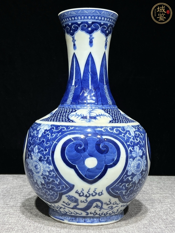 古玩陶瓷青花瓶真品鑒賞圖