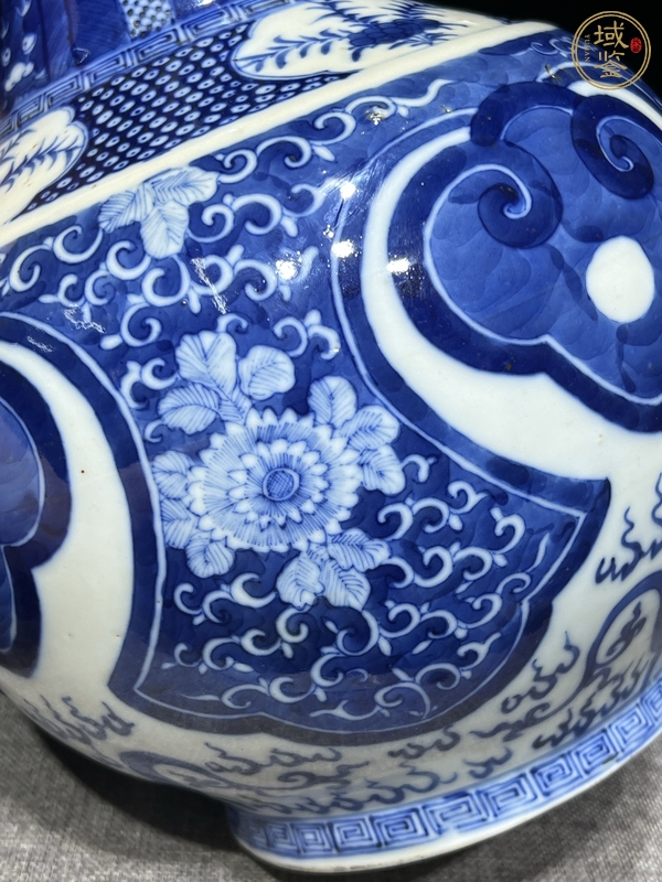 古玩陶瓷青花瓶真品鑒賞圖
