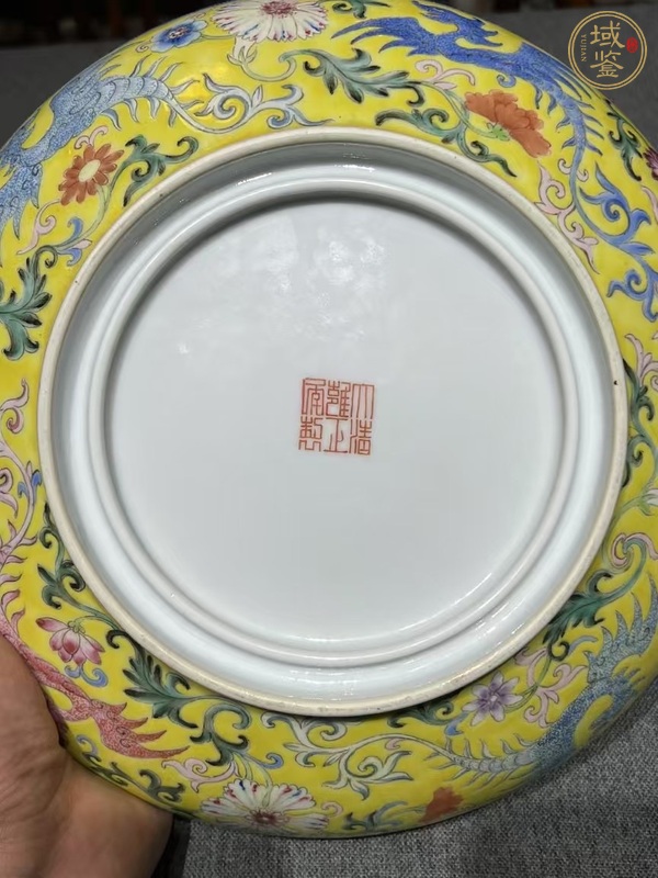 古玩陶瓷粉彩盤(pán)真品鑒賞圖