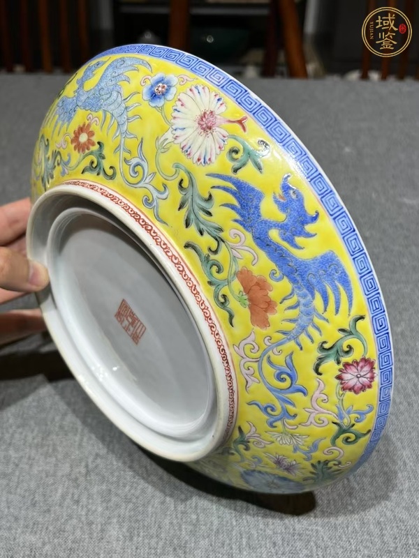 古玩陶瓷粉彩盤(pán)真品鑒賞圖