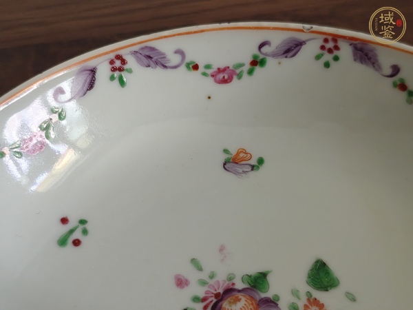 古玩陶瓷乾隆廣彩盤真品鑒賞圖