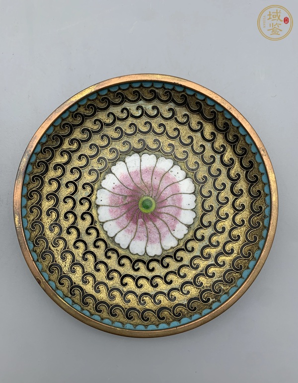 古玩銅器茶碗真品鑒賞圖