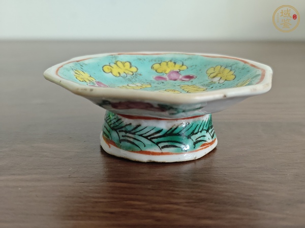 古玩陶瓷粉彩貢盤真品鑒賞圖