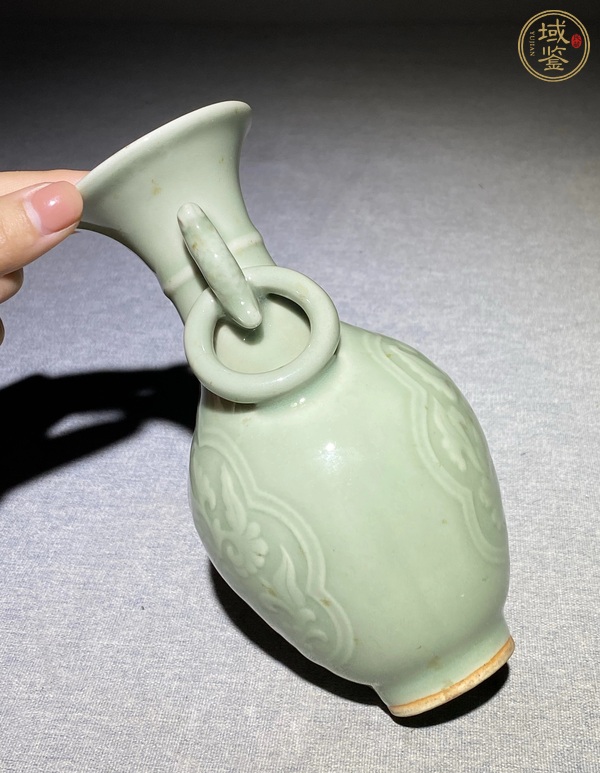 古玩陶瓷青釉雙耳瓶真品鑒賞圖