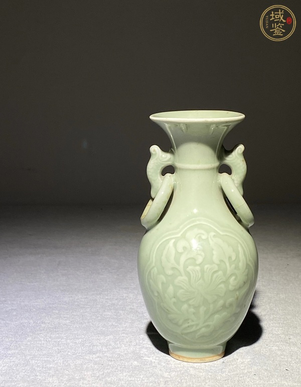 古玩陶瓷青釉雙耳瓶真品鑒賞圖