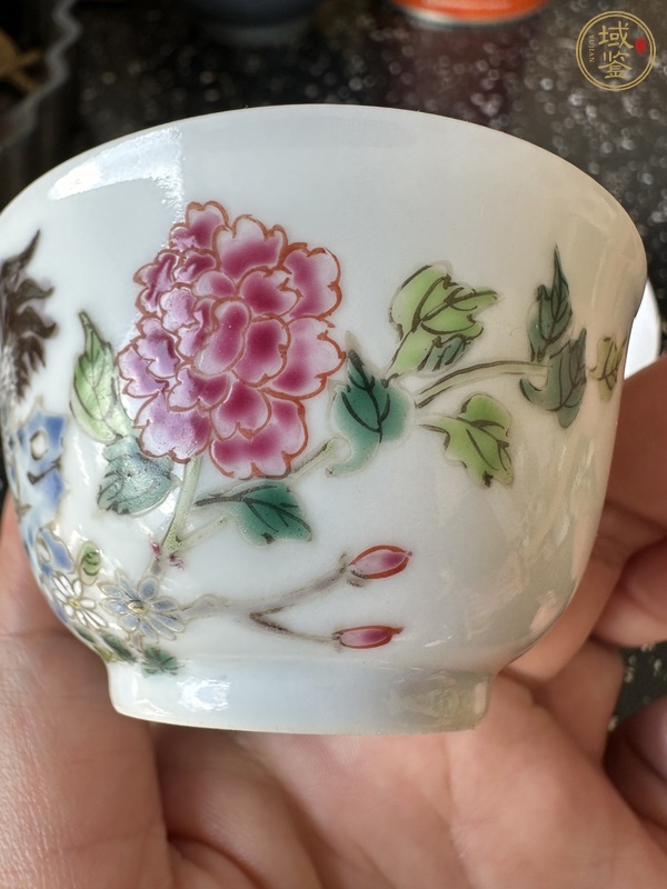 古玩陶瓷粉彩花卉大吉圖杯碟真品鑒賞圖