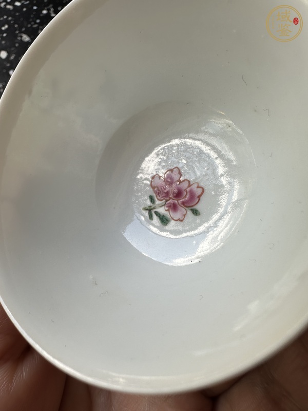 古玩陶瓷粉彩花卉大吉圖杯碟真品鑒賞圖