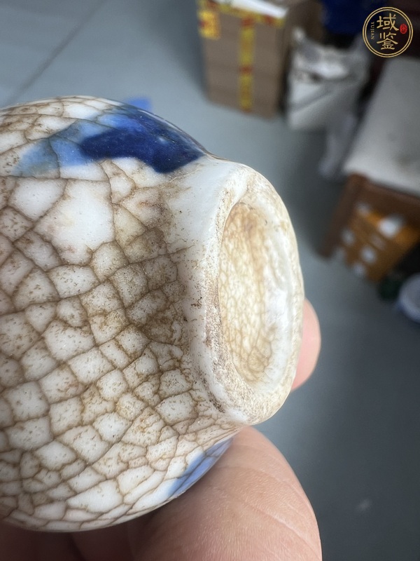 古玩陶瓷哥釉青花山水紋天球瓶真品鑒賞圖