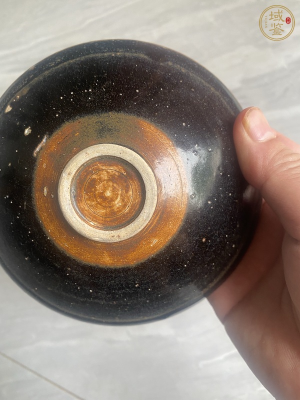 古玩陶瓷黑釉碗真品鑒賞圖