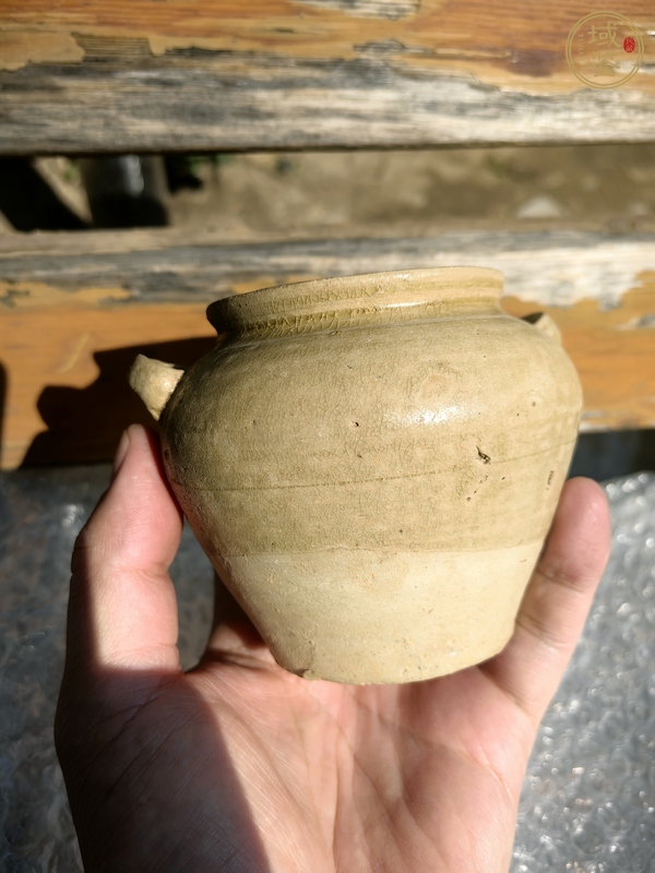 古玩陶瓷青釉雙耳罐真品鑒賞圖