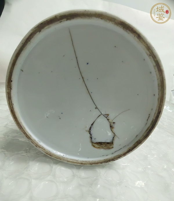 古玩陶瓷刀馬人粉彩筆筒真品鑒賞圖