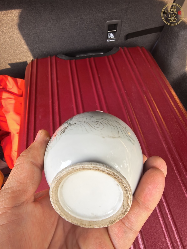 古玩陶瓷劉海戲金蟾粉彩瓶真品鑒賞圖