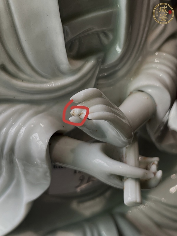 古玩陶瓷德化窯坐蓮觀音真品鑒賞圖