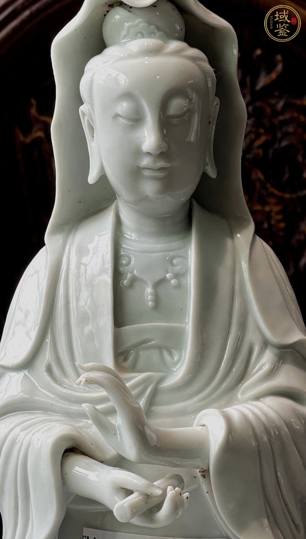 古玩陶瓷德化窯坐蓮觀音真品鑒賞圖