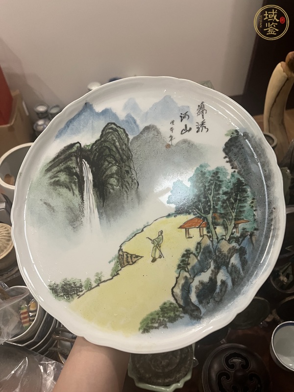 古玩陶瓷山水紋盤真品鑒賞圖