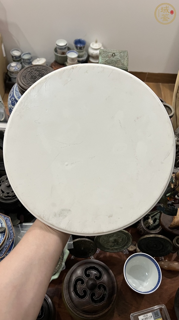 古玩陶瓷山水紋盤真品鑒賞圖