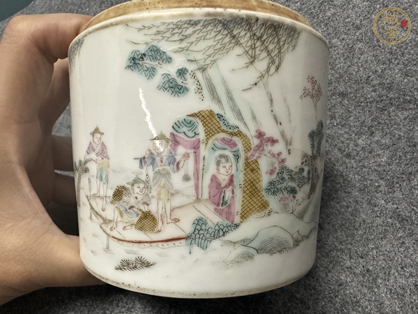 古玩陶瓷人物紋粉彩蓋缸真品鑒賞圖