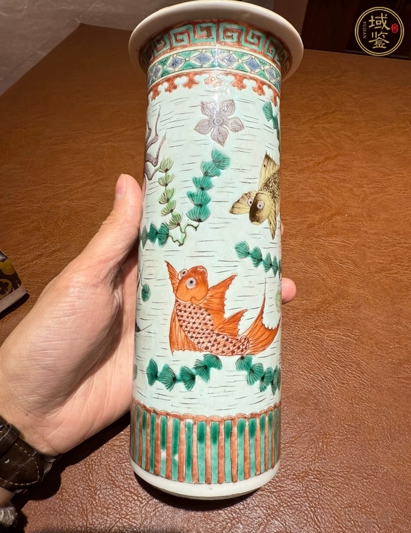 古玩陶瓷五彩魚藻紋箭筒真品鑒賞圖