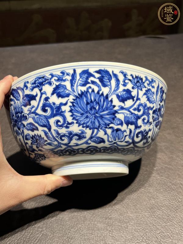 古玩陶瓷青花花卉紋碗真品鑒賞圖