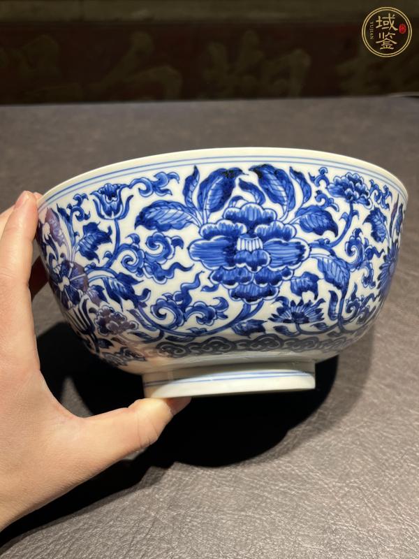 古玩陶瓷青花花卉紋碗真品鑒賞圖