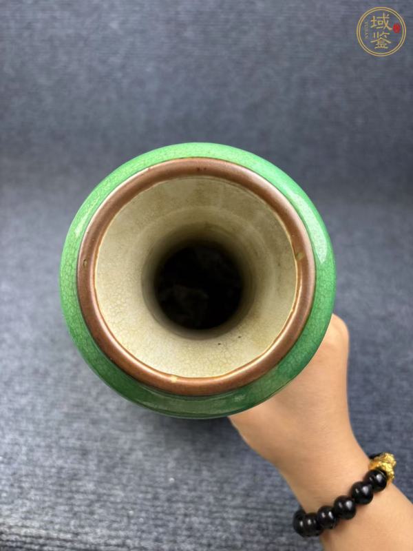 古玩陶瓷綠哥釉瓶真品鑒賞圖
