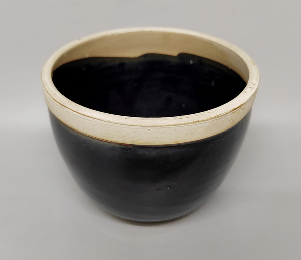 古玩陶瓷明清白覆輪窯變黑釉缽拍賣，當(dāng)前價格0元