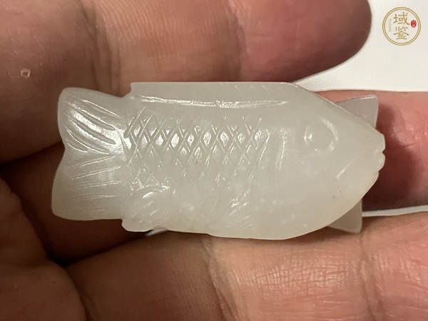 古玩和田玉雕“魚形墜”真品鑒賞圖