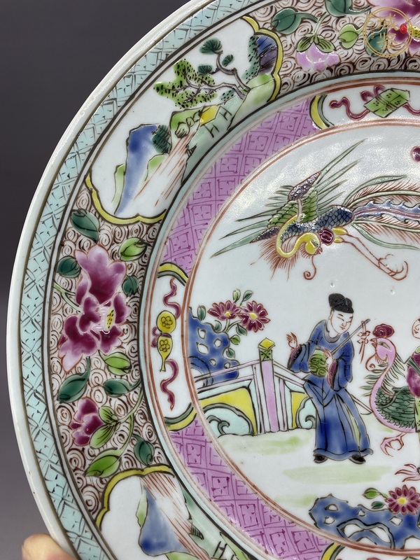 古玩陶瓷粉彩引鳳紋盤真品鑒賞圖