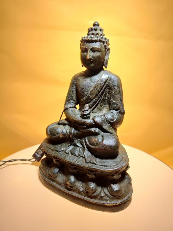 古玩銅器明代中原早期阿彌陀佛銅質(zhì)佛像，聞德評(píng)級(jí)拍賣，當(dāng)前價(jià)格28600元