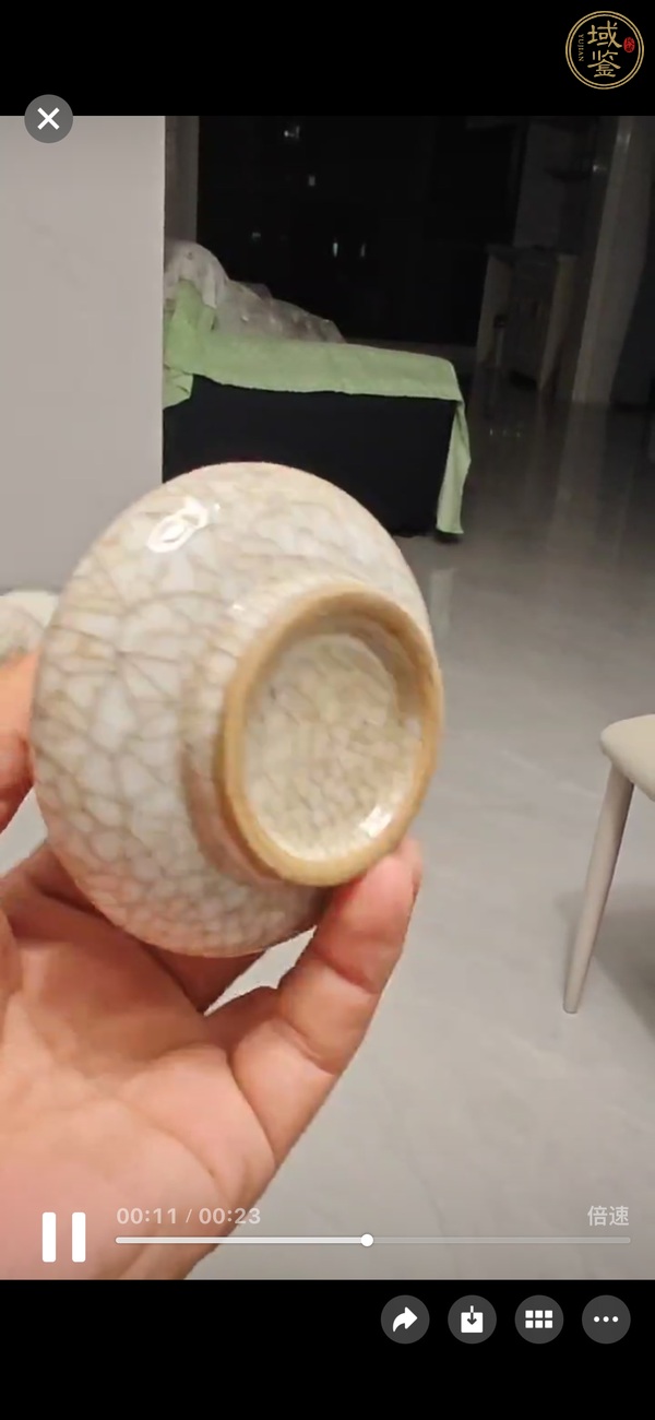 古玩陶瓷哥釉荸薺瓶真品鑒賞圖