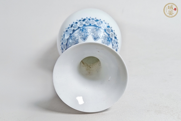 古玩陶瓷粉彩山水人物柳葉瓶真品鑒賞圖