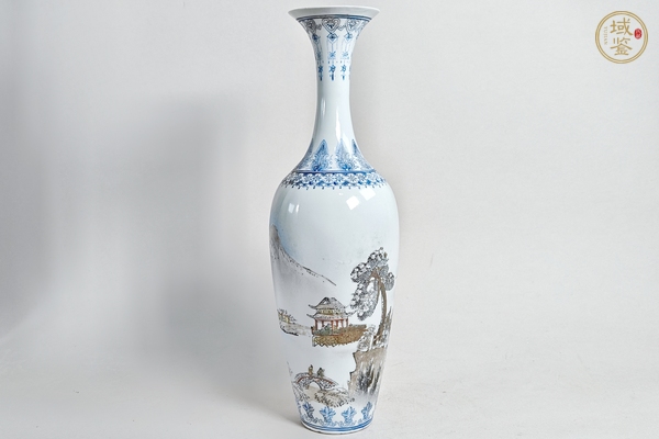 古玩陶瓷粉彩山水人物柳葉瓶真品鑒賞圖