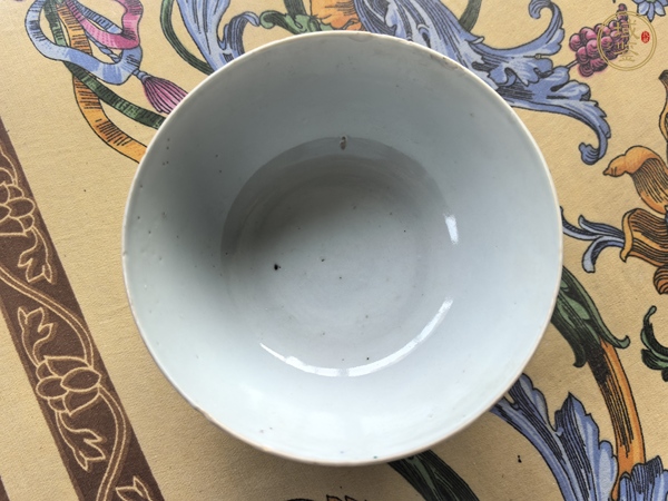 古玩陶瓷三星高照圖粉彩碗真品鑒賞圖