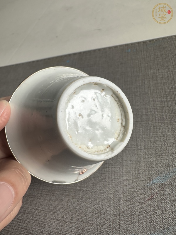 古玩陶瓷馬蹄杯真品鑒賞圖