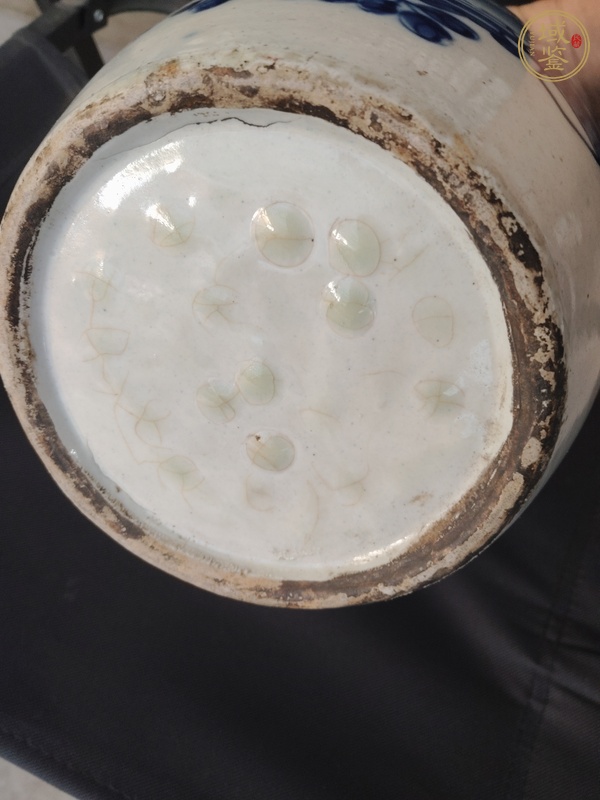 古玩陶瓷青花博古花卉紋冬瓜罐真品鑒賞圖