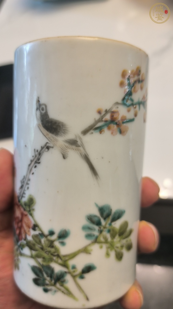 古玩陶瓷淺絳花鳥紋筆筒真品鑒賞圖