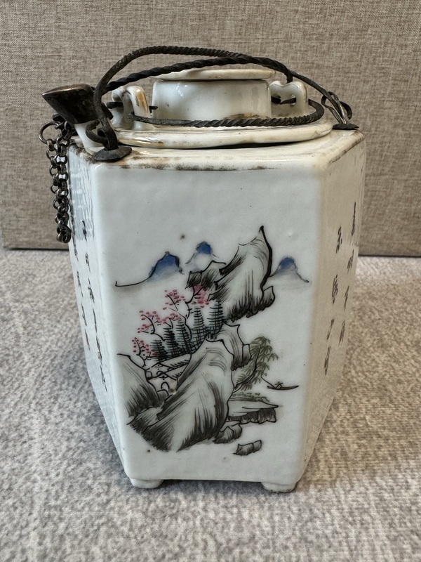 古玩轉(zhuǎn)賣淺絳彩山水人物溫酒壺拍賣，當(dāng)前價格0元
