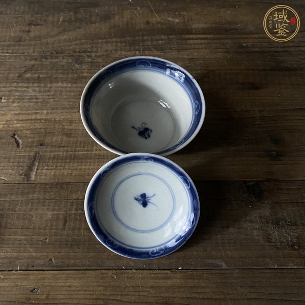 古玩陶瓷青花靈芝紋蓋碗真品鑒賞圖