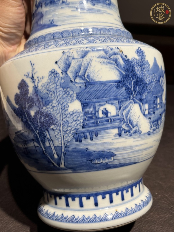 古玩陶瓷雍正青花盤口瓶真品鑒賞圖