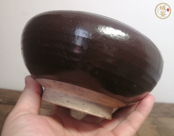 古玩陶瓷褐釉香爐真品鑒賞圖