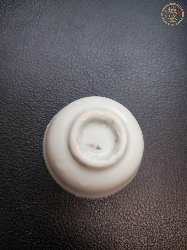 古玩陶瓷清代 德化窯小杯真品鑒賞圖