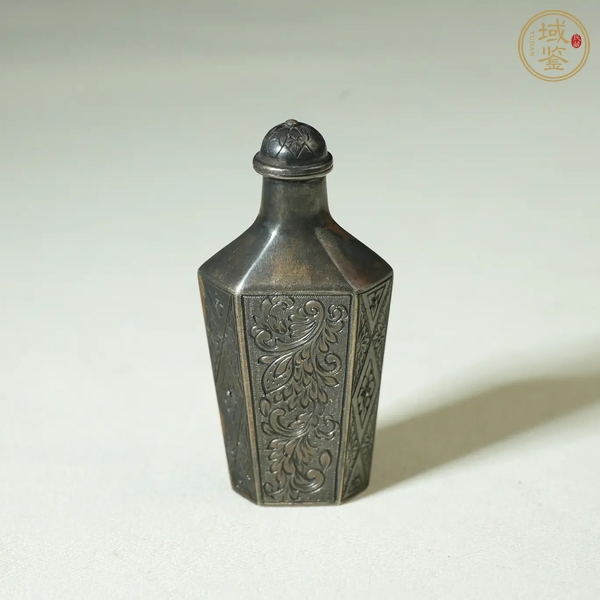 古玩銅器鼻煙壺真品鑒賞圖