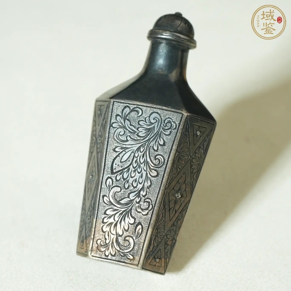 古玩銅器鼻煙壺真品鑒賞圖