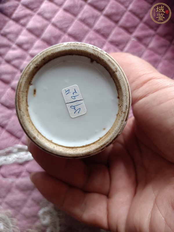 古玩陶瓷粉彩博古圖筆筒真品鑒賞圖